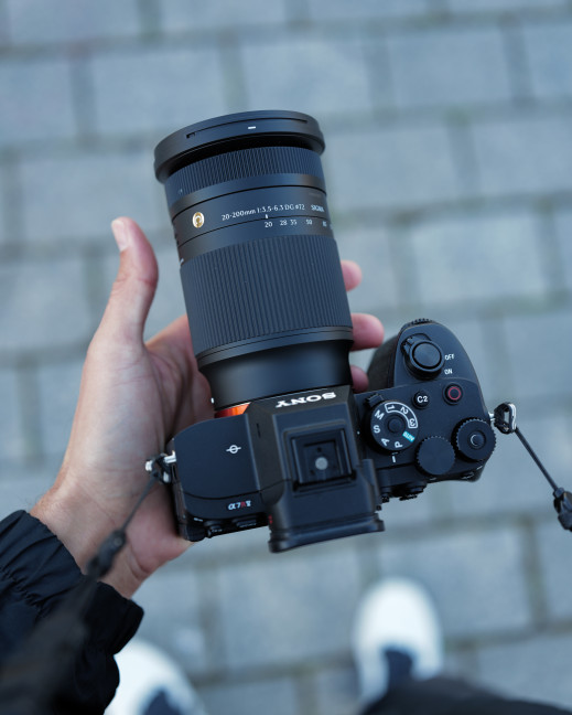 Sigma 20-200 mm f/3.5-6.3 DG C - jak najszerszy na rynku „spacerniak” sprawdza się w praktyce?