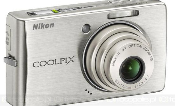  Nikon Coolpix S500 i Coolpix S200 - mały i mniejszy
