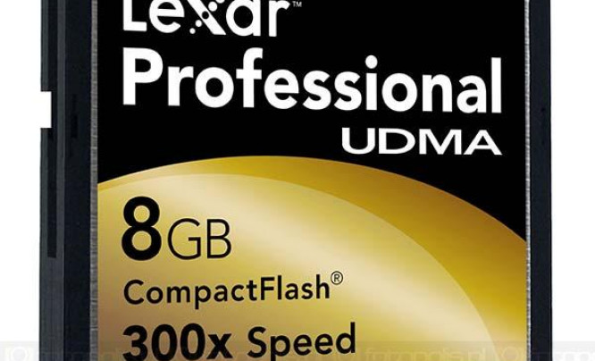  Lexar Professional UDMA 300x 8 GB CF i dwa czytniki - potrójne uderzenie