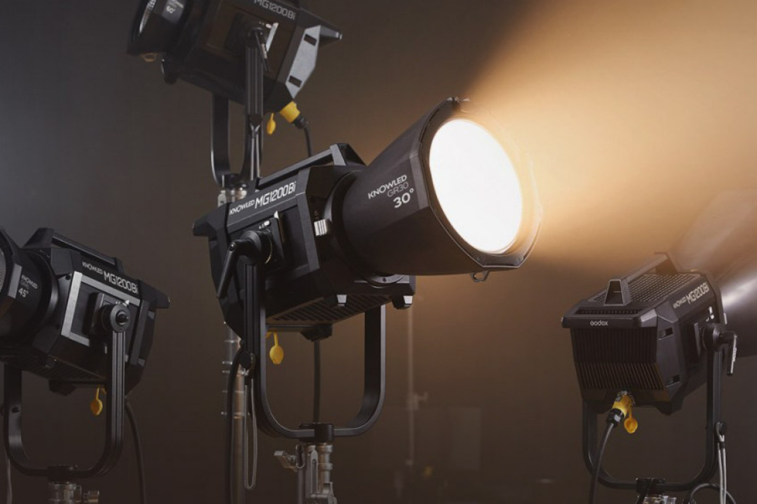 Knowled MG1200Bi - Godox zapowiada swoją najmocniejszą lampę filmową