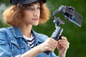 Zhiyun Smooth 5 - smartfonowy gimbal o profesjonalnych możliwościach