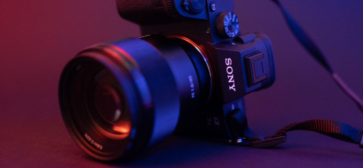 W te wakacje obiektywy i aparaty Sony przetestujesz za darmo - bezpłatne wypożyczenia w Cyfrowe.pl