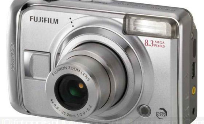  Fujifilm FinePix A820 i FinePix A900 - 4x zoom, 8 i 9 Mp w linii 'A'