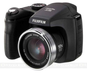 Fujifilm FinePix S5700 - przyjazny typ