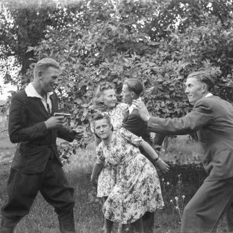 „Wszelakie zlecenia przyjmuję” - wystawa wiejskich fotografów z I połowy XX wieku