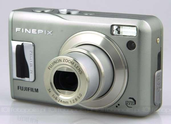 FUJIFILM FINEPIX F30 ゴールド オールドデジカメ思い出話 その4 Fujifilm Finepix F30｜ちいさな島