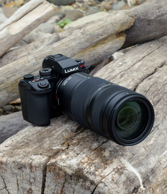 Panasonic Lumix S 100-500 mm f/5-7.1 OIS - pierwsze długie tele w systemie. Kompaktowe wymiary i  wyważona cena