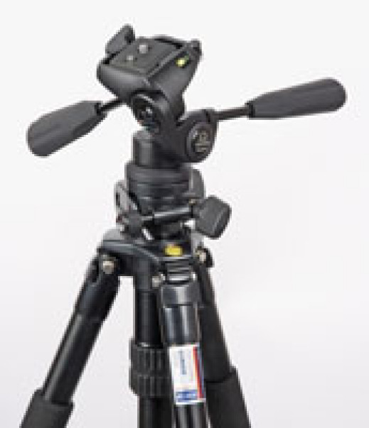 Nowe statywy Giotto - zestawy dla początkujących