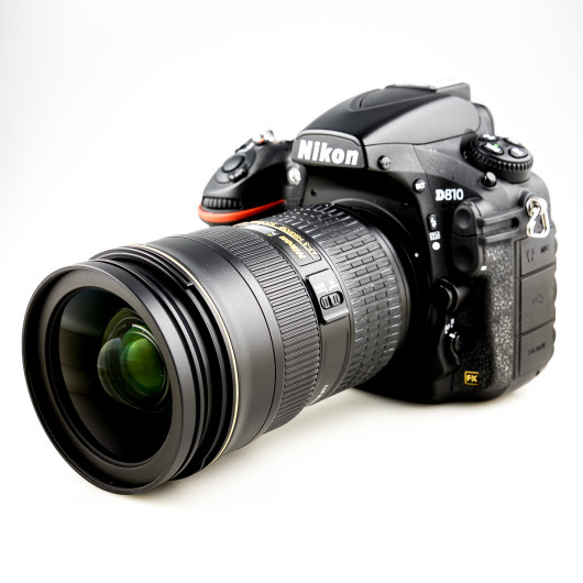 Nikon AF-S Nikkor 24-70 mm f/2.8 ED i aparat D810
