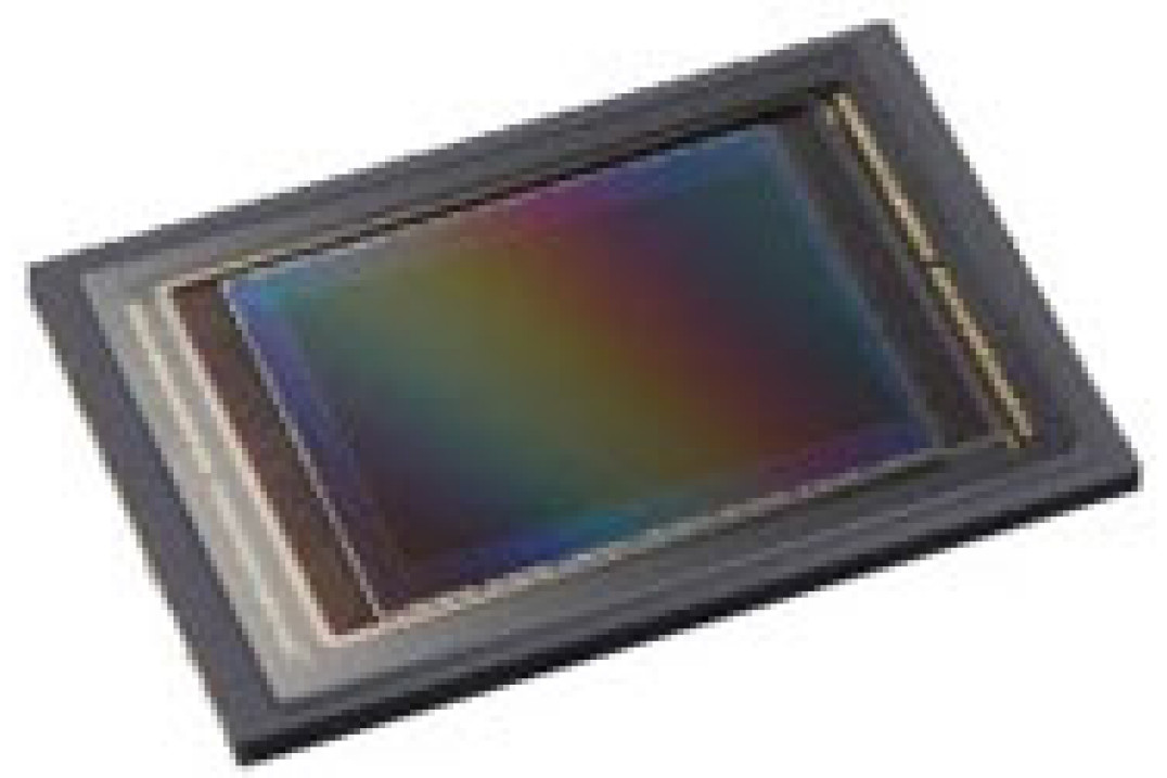 120-megapikselowa matryca APS-H CMOS Canona