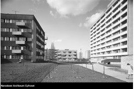 fot. Zbyszko Siemaszko, 1973r. Osiedle bloków mieszkalnych Sady Żoliborskie na Żoliborzu w Warszawie