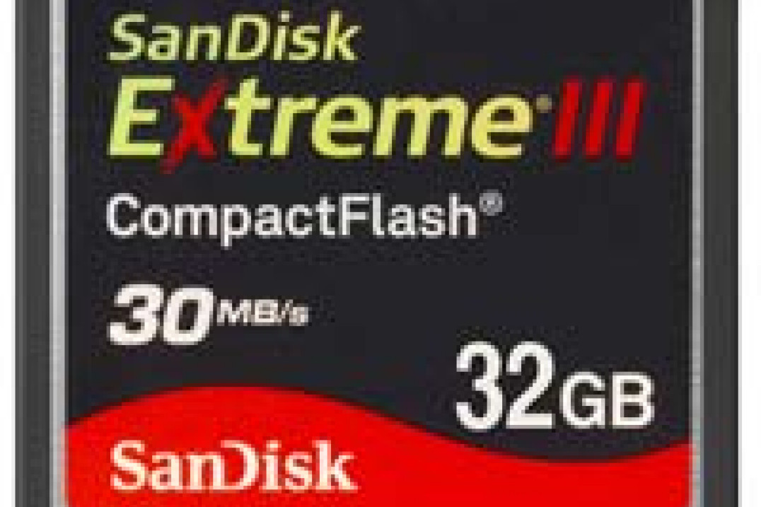 SanDisk CF Extreme III 32 GB - pojemniej, ale też szybciej