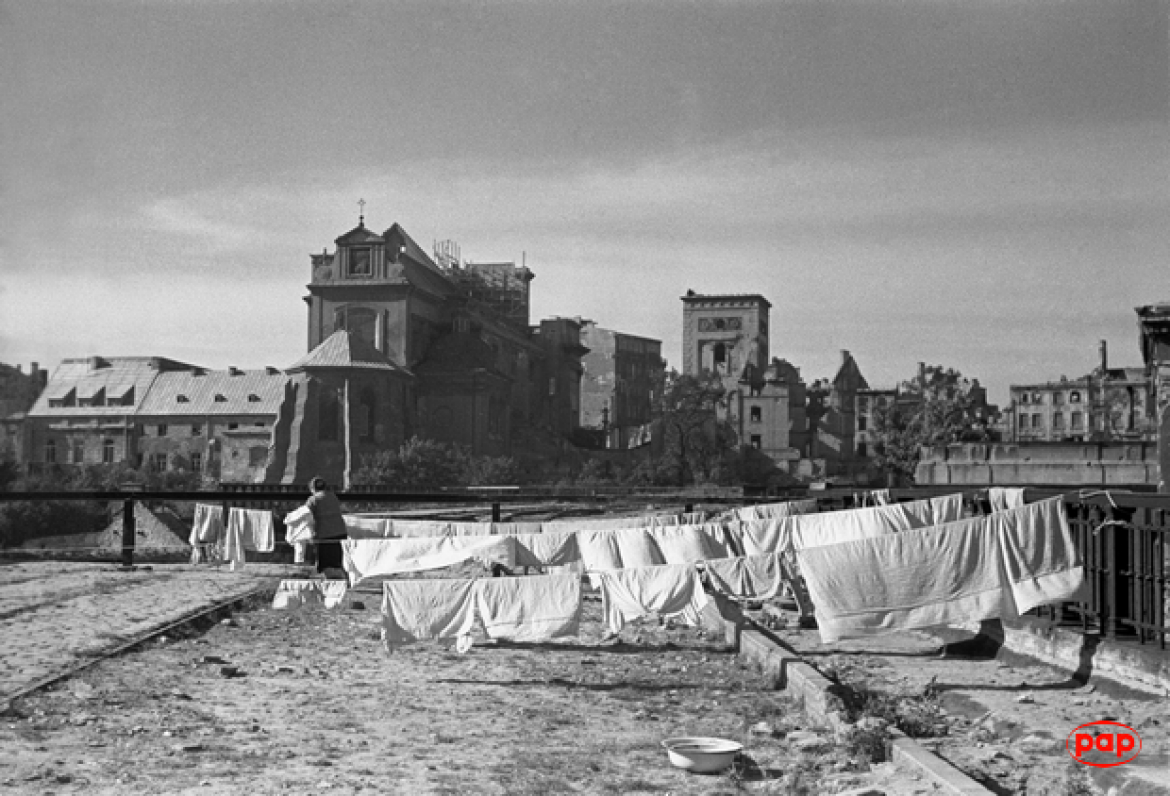 Warszawa, 1946, fot. PAP/Stanisław Dąbrowiecki