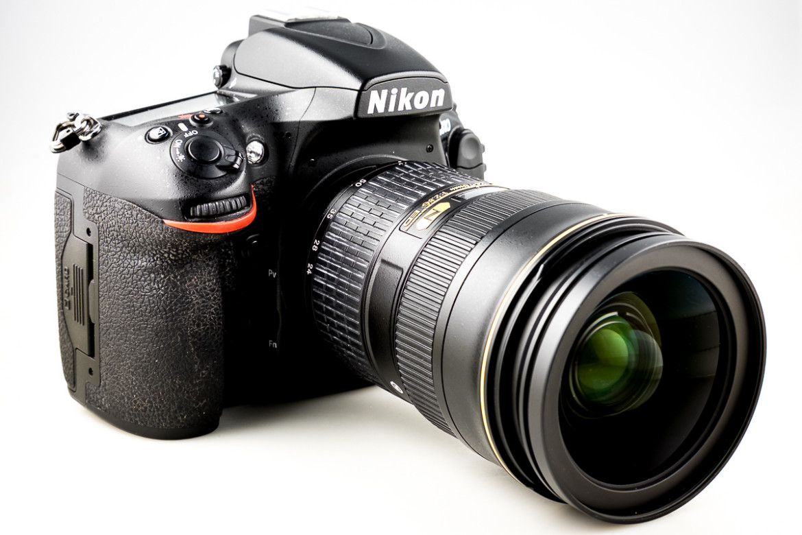 Nikon AF-S Nikkor 24-70 mm f/2.8 ED i aparat D810