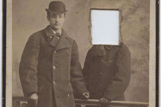 Osobliwość to zagadkowa cecha niektórych fotografii. Poznaj je na wystawie w Muzeum Fotografii w Krakowie