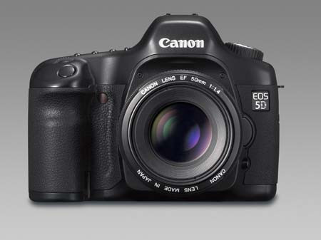 Po premierze lustrzanki Canon EOS 5D