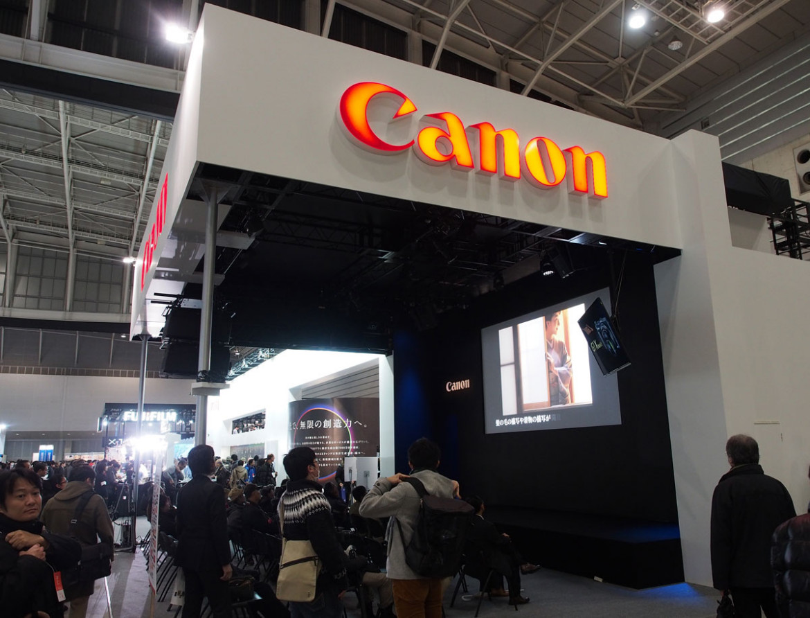 stoisko firmy Canon