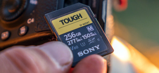 Niektóre karty pamięci Sony mogą uszkodzić nagrywany materiał. Sprawdź czy twoja karta jest wadliwa