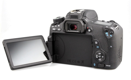 Canon EOS 760D