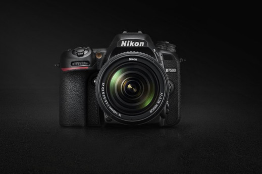 Nikon D7500 - czy to mniejszy brat D500?