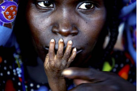 Nagroda WORLD PRESS PHOTO roku 2005: Finbarr O'Reilly, Kanada, Reuters, Matka i dziecko w pogotowiu dożywiania, Tahoua, Niger, 1 sierpnia 