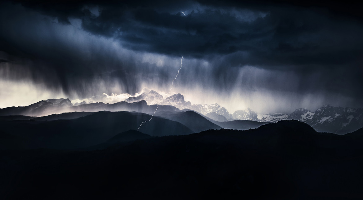 Ales Krivec, "A Stormy Day", 1. miejsce w kategorii Landscapes