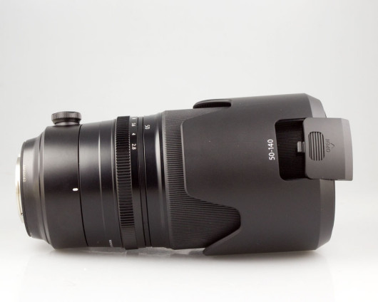 Fujifilm Fujinon XF 50-140mm f/2,8 R LM OIS WR z osłoną przeciwsłoneczną