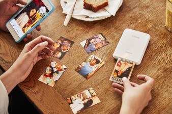 Canon Zoemini - drukuj zdjęcia ze smartfona dzięki kieszonkowej drukarce na wkłady ZINK
