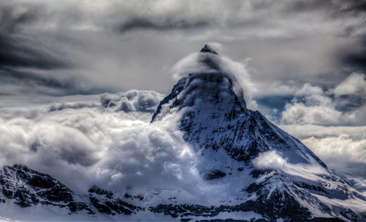 fot. Steven Burt, Matterhorn Banner Cloud