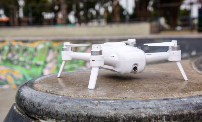  Yuneec Breeze 4K - budżetowy dron, który zaskakuje możliwościami