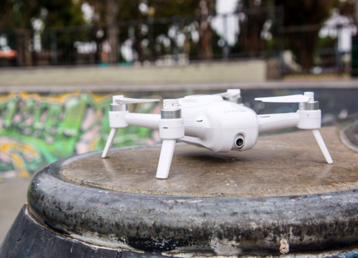 Yuneec Breeze 4K - budżetowy dron, który zaskakuje możliwościami