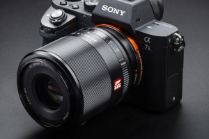 Viltrox AF 50 mm f/1.8 FE - obiektyw standardowy do Sony E wreszcie trafia do sprzedaży