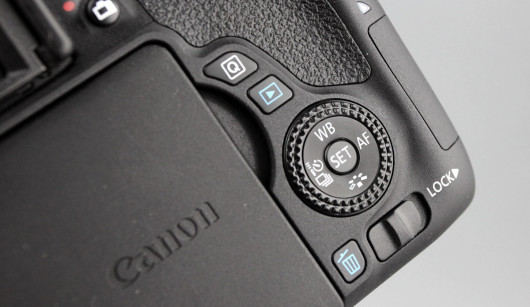 Canon EOS 760D