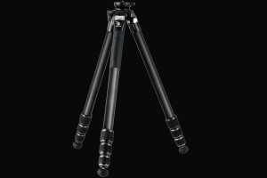 Vanguard Alta Pro 3VLT 304CT - 13 kg udźwigu, 1,4 kg wagi i podstawa poziomująca