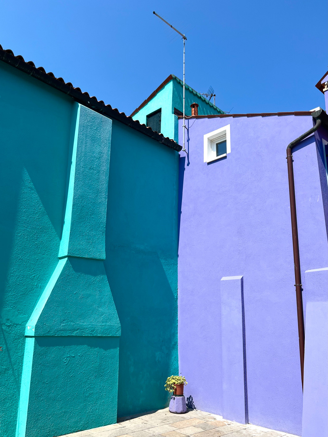 Fot. Aleksandra Debiczak, 1. miejsce w kat. Architecture / iPhone Photography Awards 2025