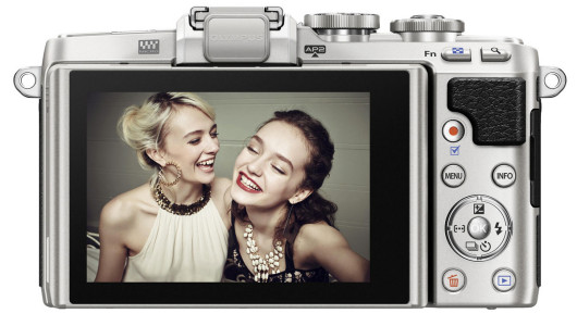 Olympus PEN E-PL7