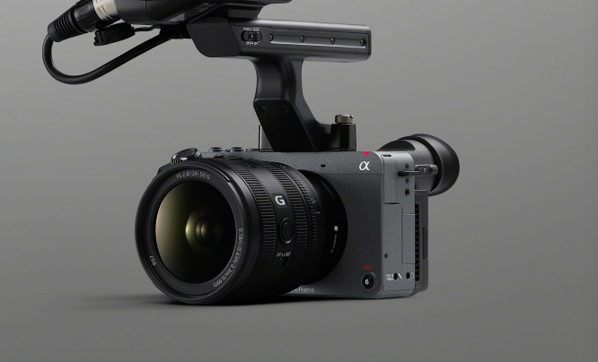 Sony FX2 - najtańsza pełnoklatkowa kamera z serii Cinema Line. To A7IV w wersji do wideo