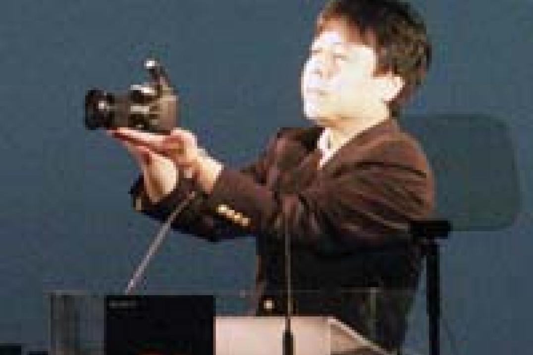 Pierwsza lustrzanka Sony - wywiad z Takashim Kondo