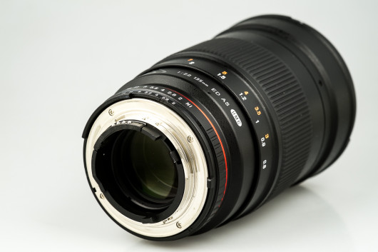 Samyang 135 mm f/2.0 ED UMC 