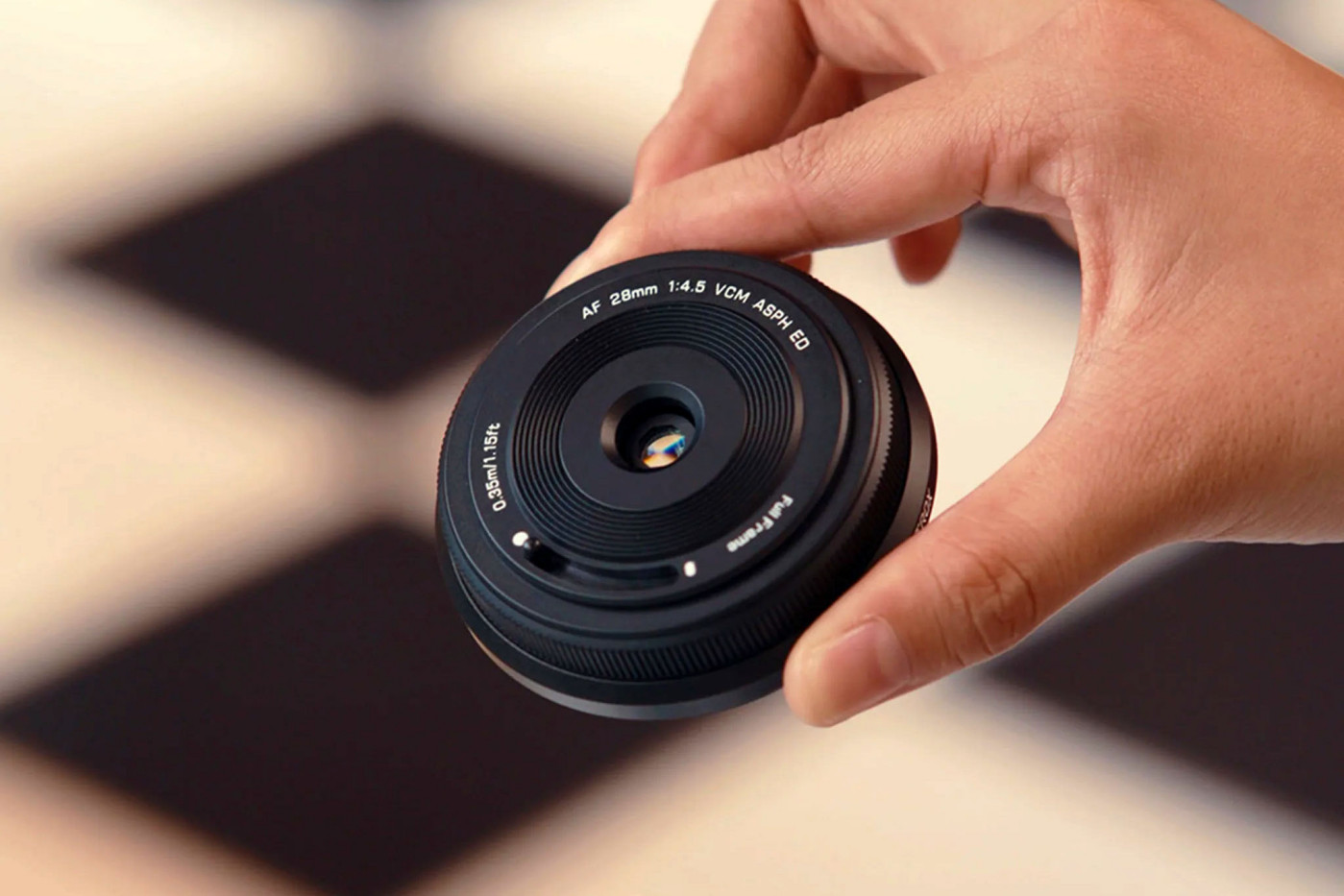 Viltrox AF 28 mm f/4.5 Z - ultrakompaktowy naleśnik