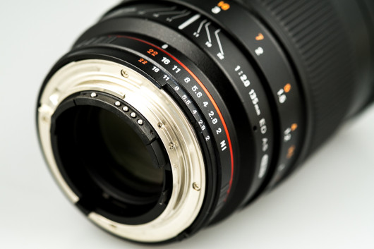 Samyang 135 mm f/2.0 ED UMC 