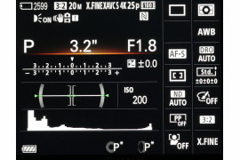 Informacje wyświetlane na ekranie LCD aparatu Sony CyberShot DSC-RX100 IV