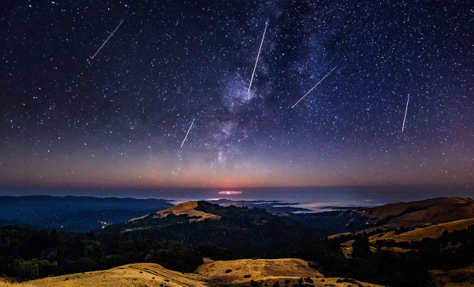 Perseidy 2022: Jak sfotografować sierpniowy deszcz meteorów?