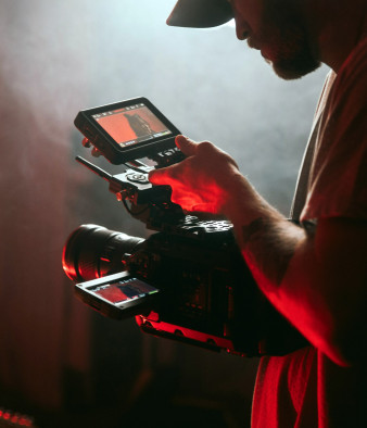 Nie przynudzaj i bez nerwowych ruchów - co musisz wiedzieć przed pierwszą produkcją wideo