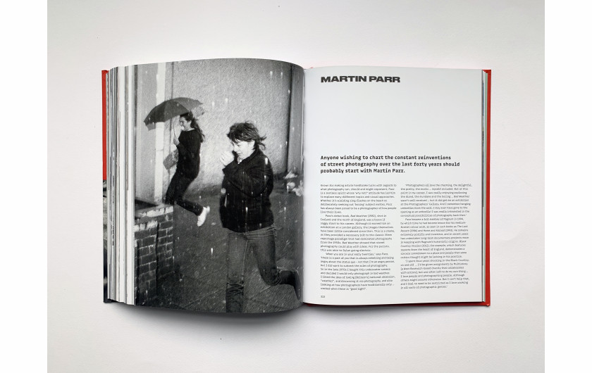 Magnum Streetwise: The Ultimate Collection of Street Photography / Thames & Hudson Ltd, 2019