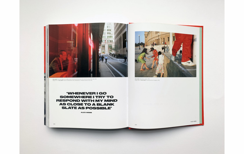 Magnum Streetwise: The Ultimate Collection of Street Photography / Thames & Hudson Ltd, 2019