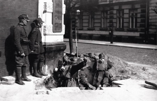 Przewrót majowy w obiektywie warszawskich fotografów