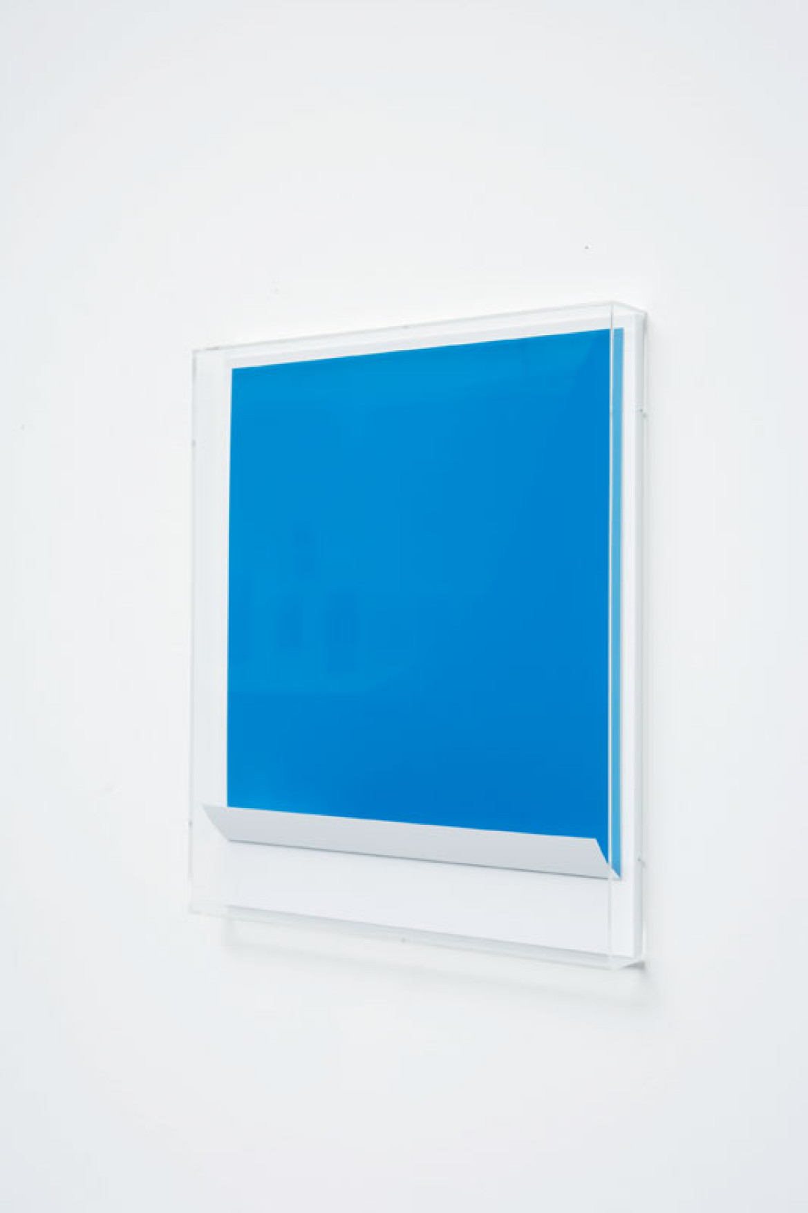 Lighter, blue up VI, 2009 &#169; Wolfgang Tillmans, dzięki uprzejmości / courtesy Galerie Buchholz, Köln / Berlin