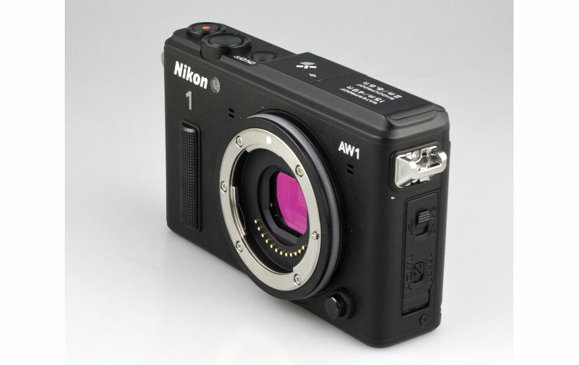 Nikon 1 AW1