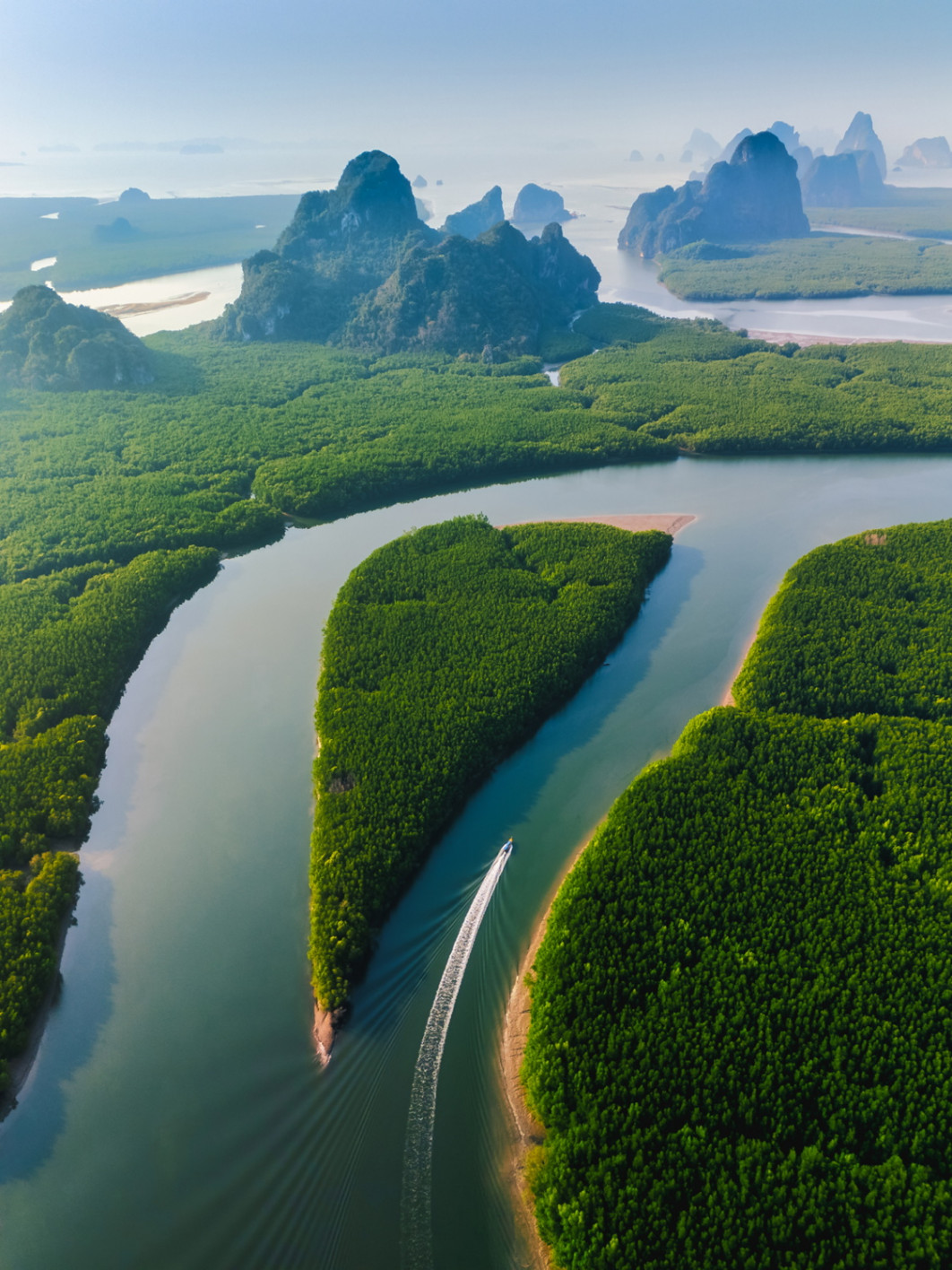 Fot. Kiyoshi Hijiki, nagroda Thailand National Award / Sony World Photography Awards 2025